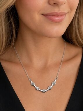 ✨ Vintage (NRT) Silver Tone CZ Bar Necklace ✨